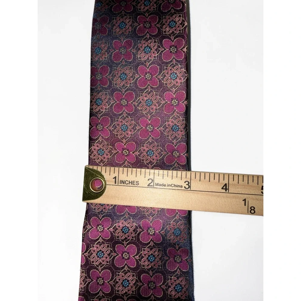 Pierre Cardin Mens Floral Medallion Silk Feel Burgundy Purple Jacquard Necktie